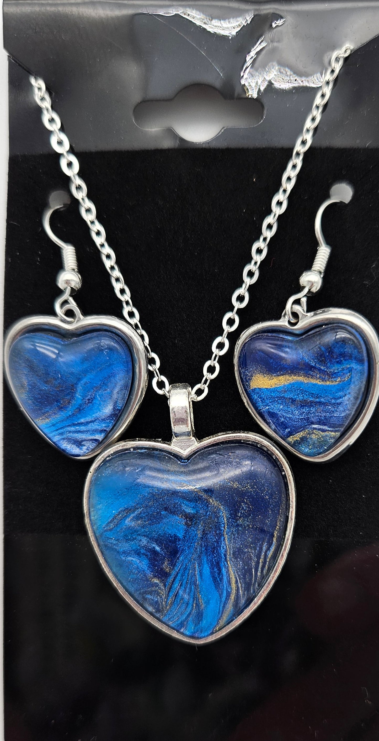 Pendant earring set - Silver - Shades of blue & Gold- heart shaped