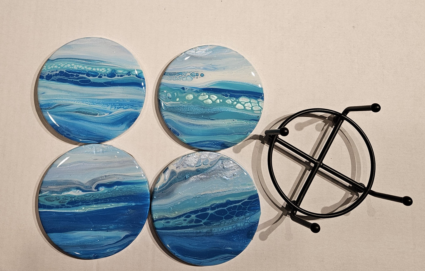 Coaster - Set of 4, Round with Holder - Bermuda 1