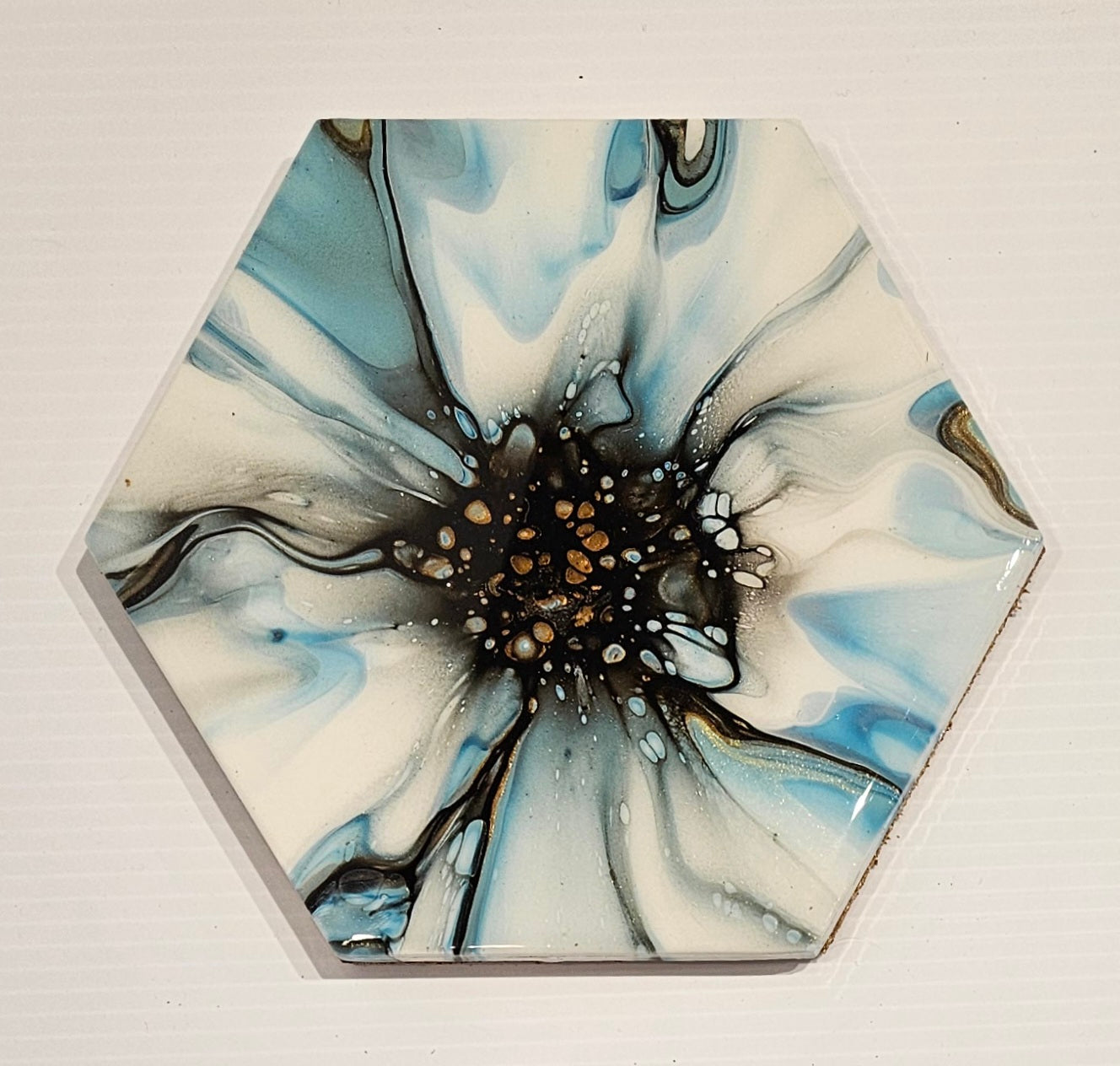 Trivet - Small Hexagon - blue/gold light 1