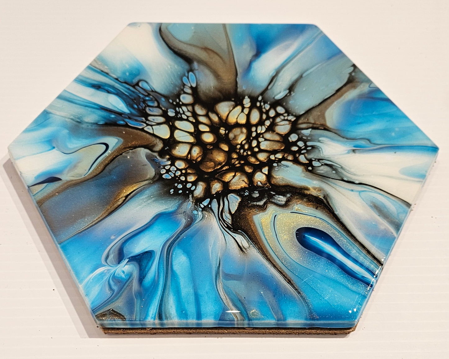 Trivet - Lg Medium Hexagon - Blue/Gold 1
