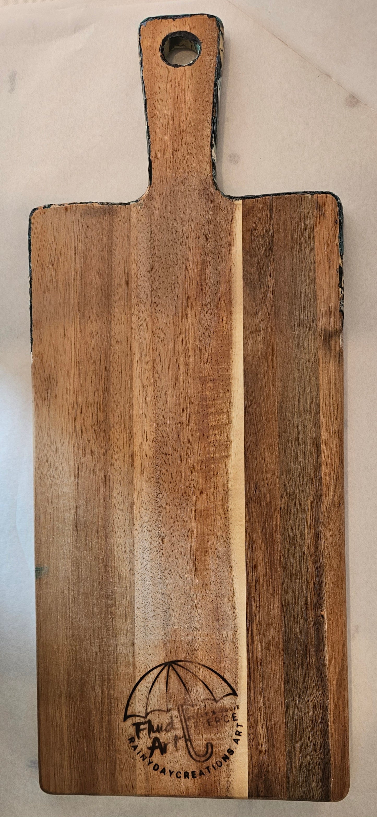20 X 8 Charcuterie Board - Green/Gold