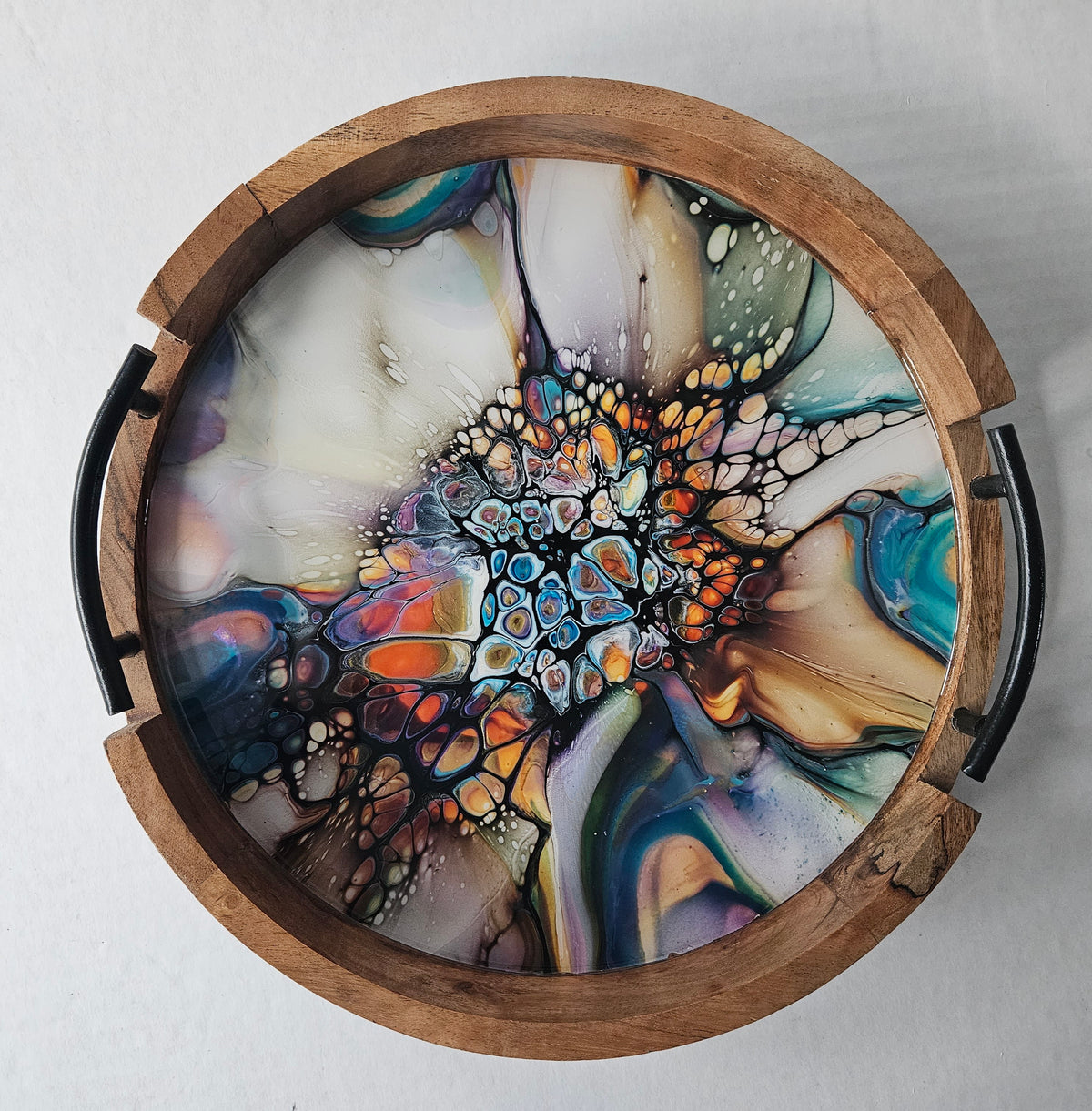 12" Rnd Tray w Metal Handle - Colorfest 2