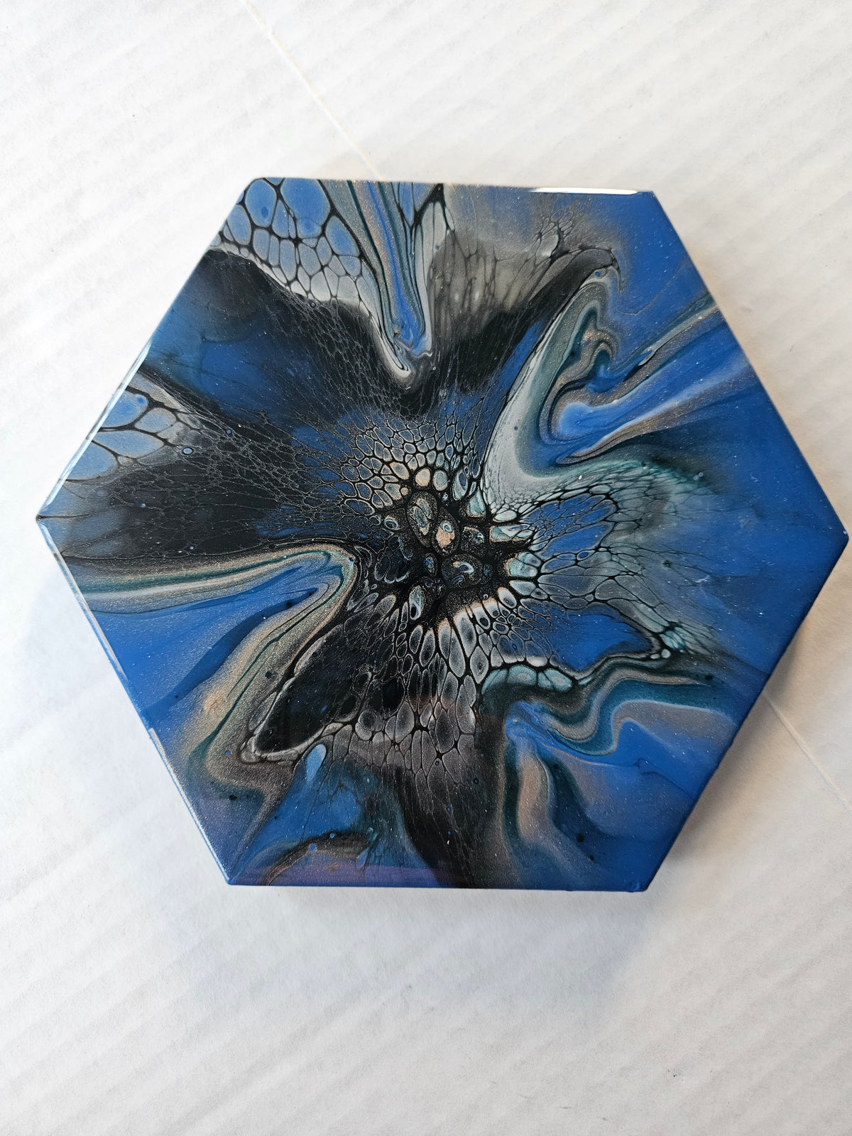 Trivet - Sm Hex - Bronze Blueblood