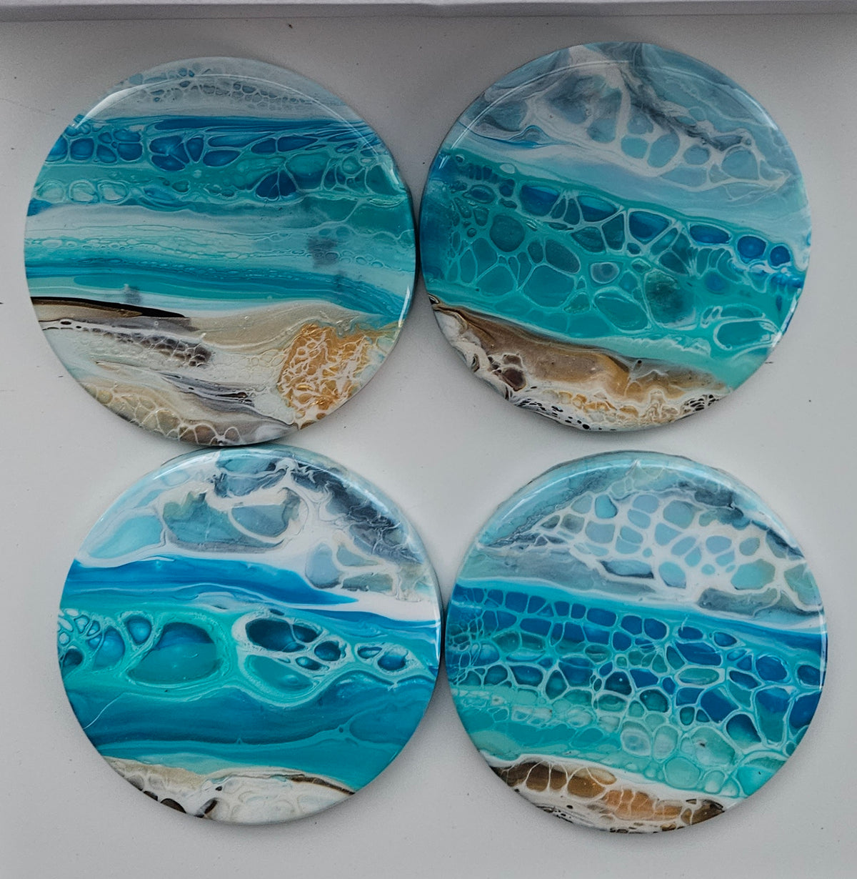 Coaster - Set of 4, Rnd w Holder - Bermuda Beach