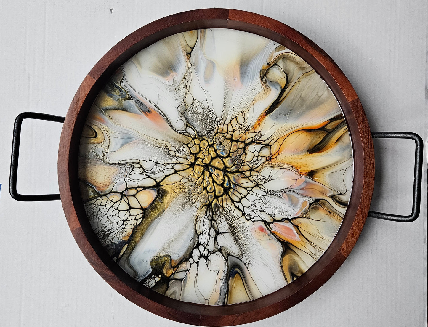 16" Round Serving Tray w/ Metal Handles - Golden Waterfall